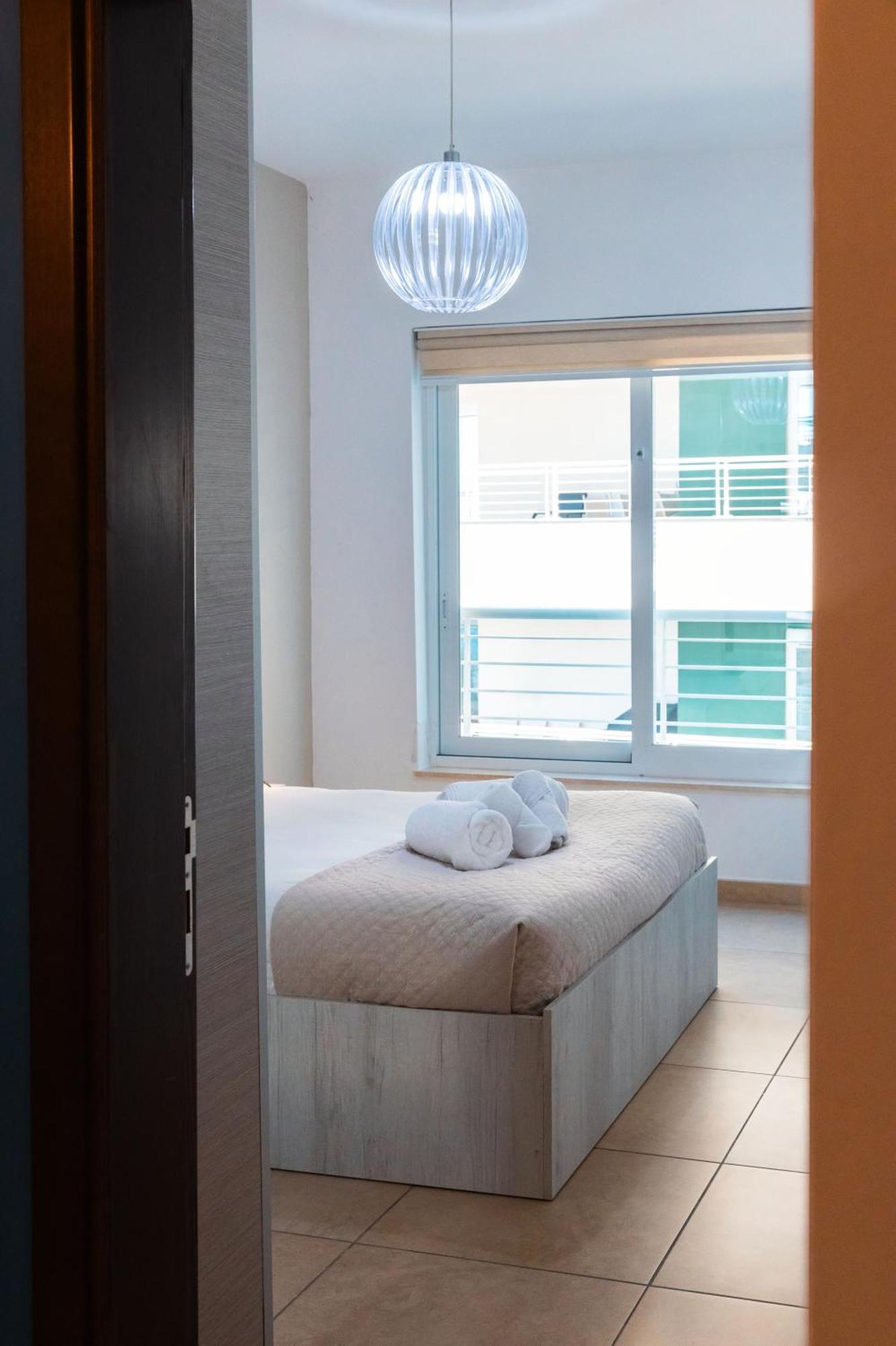 Luxury Seafront 3Br With Pool By Arcobnb Sliema Kültér fotó