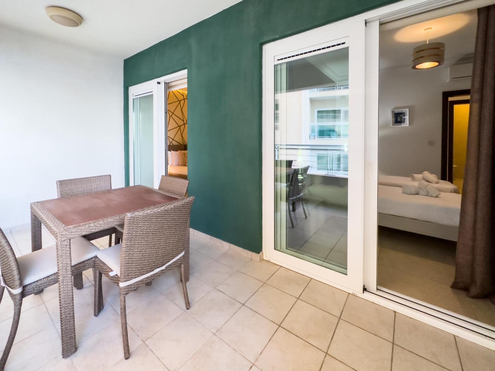 Luxury Seafront 3Br With Pool By Arcobnb Sliema Kültér fotó